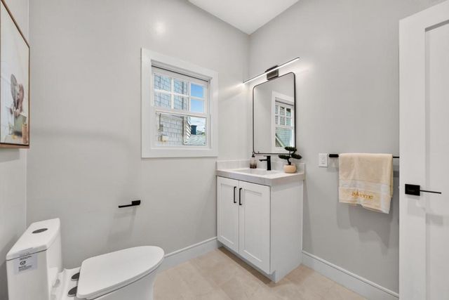 1529 Pacific Avenue, Alameda, CA 94501