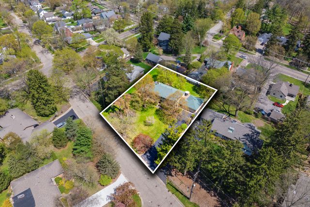 2421 Waite Avenue, Kalamazoo, MI 49008