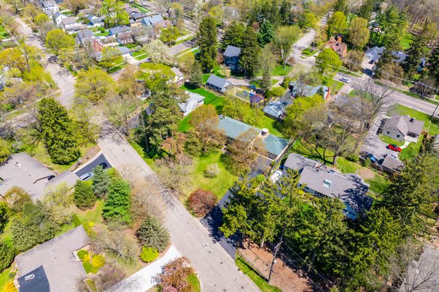 2421 Waite Avenue, Kalamazoo, MI 49008