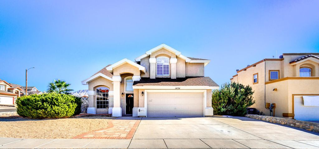 1424 PLAZA VERDE Drive, El Paso, TX 79912