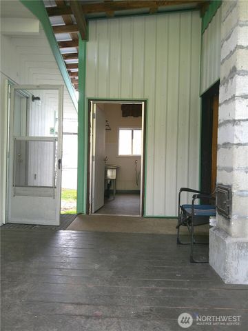 10615 18th Avenue SW, Seattle, WA 98146