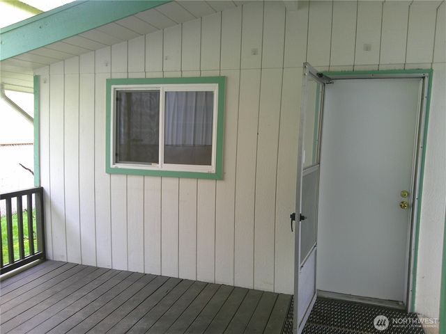 10615 18th Avenue SW, Seattle, WA 98146