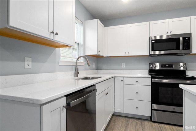 1721 W Rose Court, Princeton, IN 47670