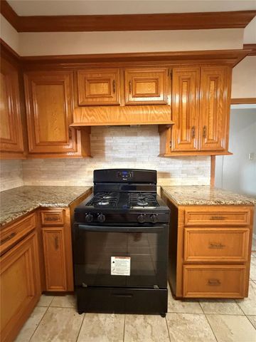 703 76th Street, Houston, TX 77012