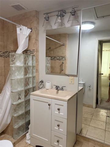 703 76th Street, Houston, TX 77012