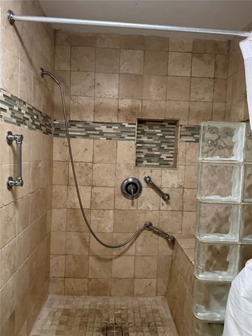 703 76th Street, Houston, TX 77012