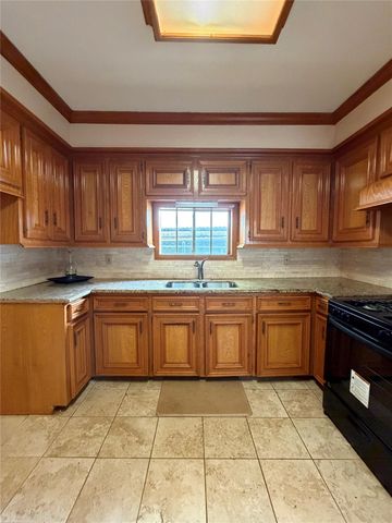 703 76th Street, Houston, TX 77012