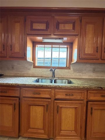 703 76th Street, Houston, TX 77012