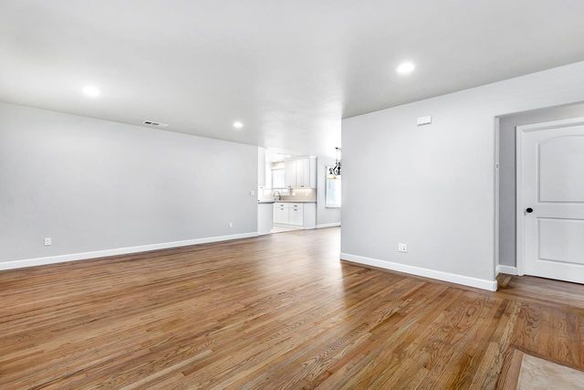 2437 Parkwood, Sacramento, CA 95825