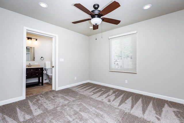 2437 Parkwood, Sacramento, CA 95825