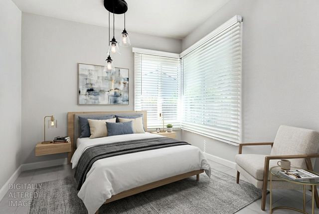 2437 Parkwood, Sacramento, CA 95825