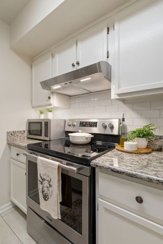 328 Westfield Dr, Nashville, TN 37221