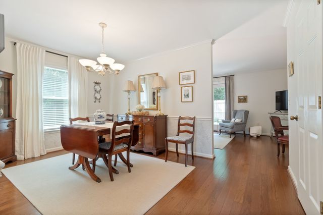 328 Westfield Dr, Nashville, TN 37221