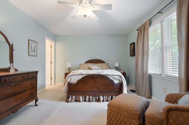 328 Westfield Dr, Nashville, TN 37221