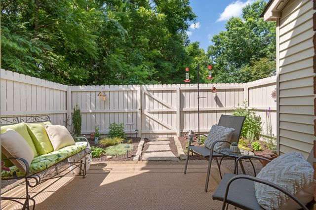 328 Westfield Dr, Nashville, TN 37221