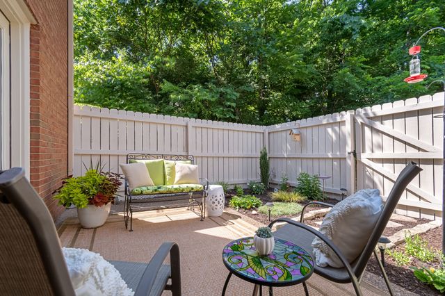 328 Westfield Dr, Nashville, TN 37221