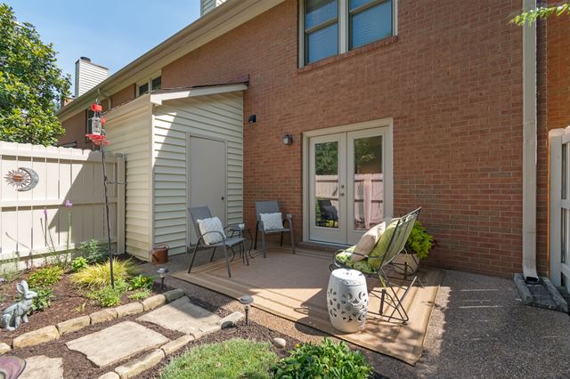 328 Westfield Dr, Nashville, TN 37221