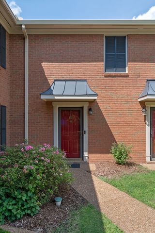 328 Westfield Dr, Nashville, TN 37221