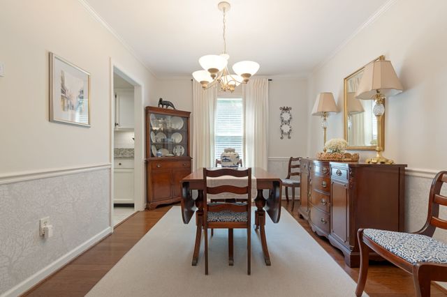 328 Westfield Dr, Nashville, TN 37221