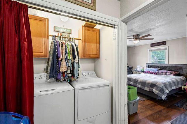 1932 S Broadway Street, Leavenworth, KS 66048