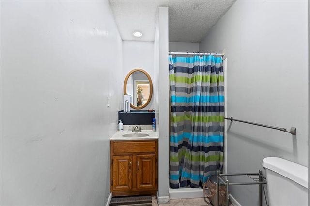 1932 S Broadway Street, Leavenworth, KS 66048