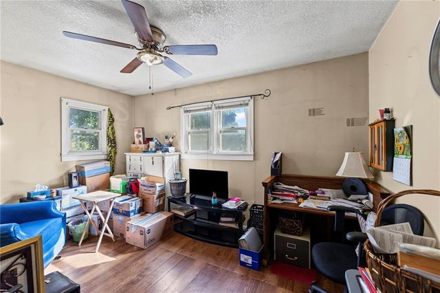 1932 S Broadway Street, Leavenworth, KS 66048