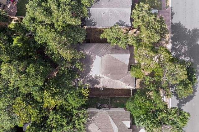 7441 Dallas DR, Austin, TX 78729