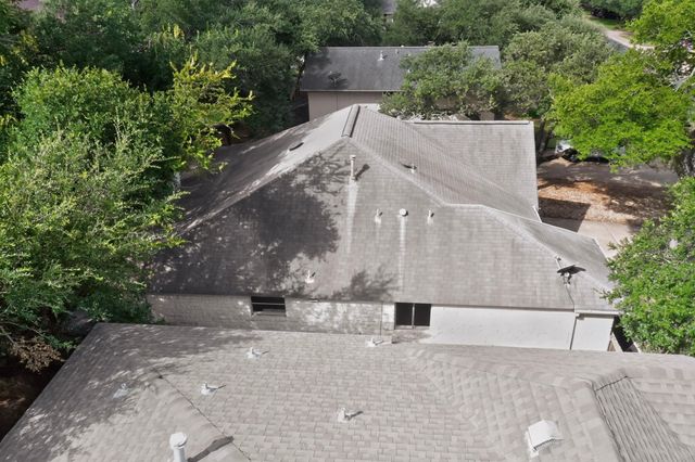 7441 Dallas DR, Austin, TX 78729