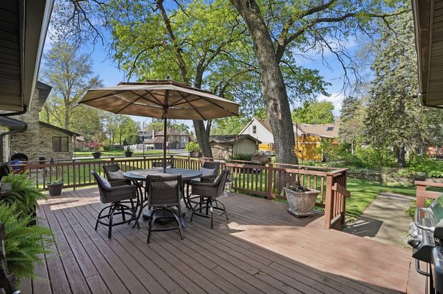 18070 Whitman Lane, Lansing, IL 60438