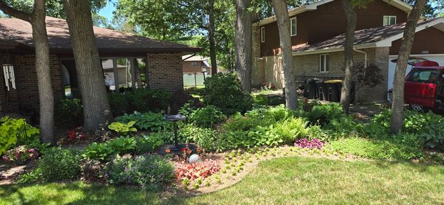 18070 Whitman Lane, Lansing, IL 60438