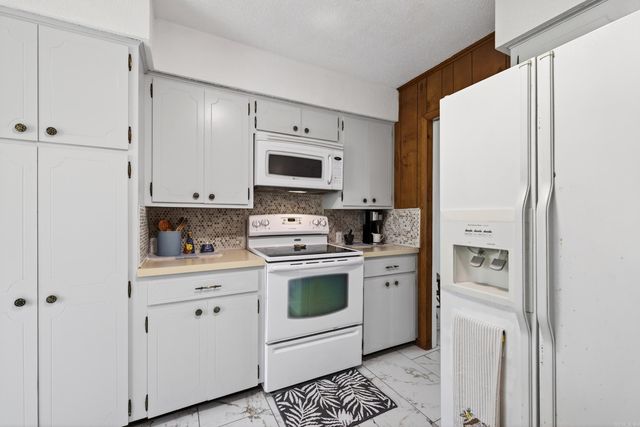 20 Old Stagecoach Road, Cabot, AR 72023