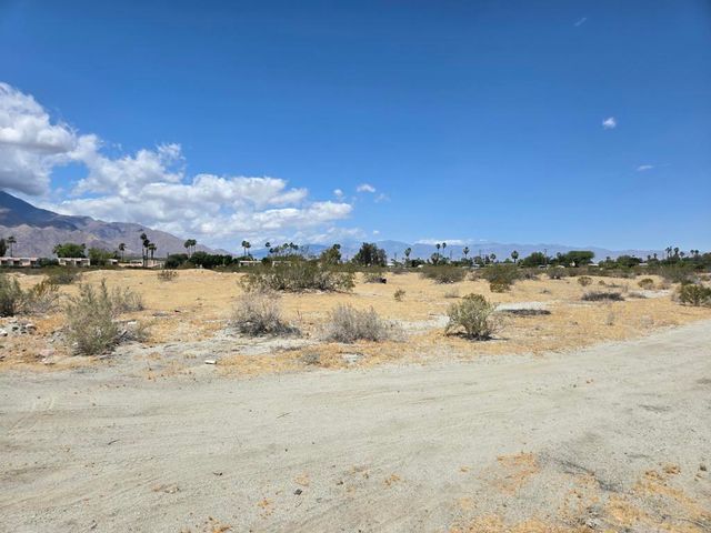 9 Starlight Trail, Cathedral City, CA 92234