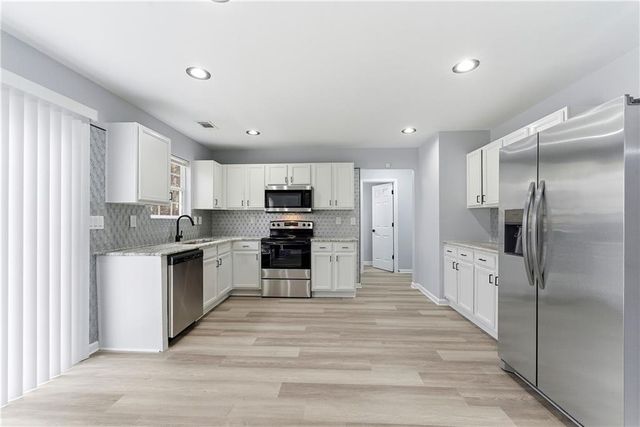 360 Walton View, Fairburn, GA 30213