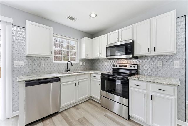 360 Walton View, Fairburn, GA 30213