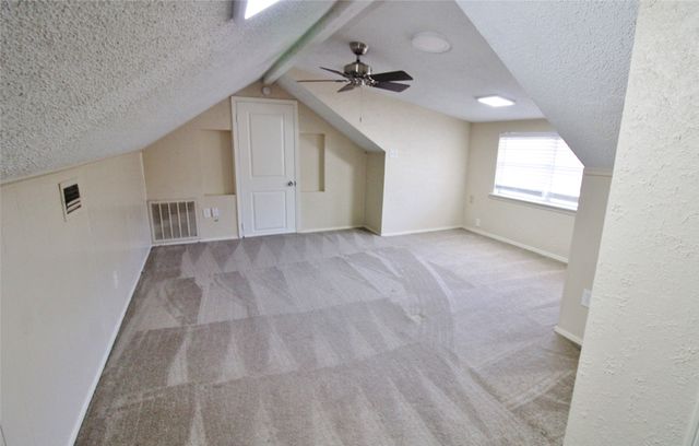 900 Valley Ridge Drive, Desoto, TX 75115