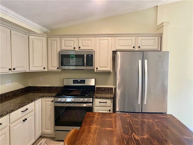 191 Armstrong Avenue, Warwick, RI 02889