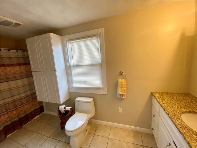 191 Armstrong Avenue, Warwick, RI 02889