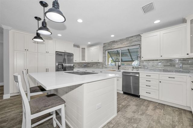 4976 GALLEON COURT, New Port Richey, FL 34652