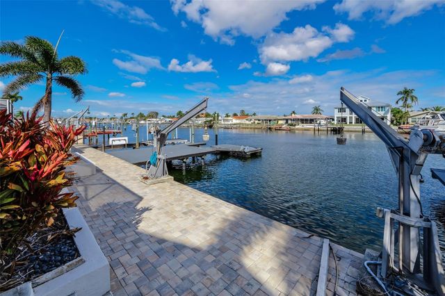 4976 GALLEON COURT, New Port Richey, FL 34652