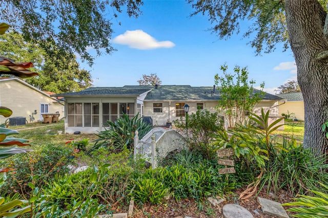 2215 ORKNEY DRIVE, Leesburg, FL 34788