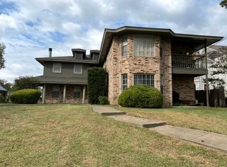 802 N Crockett Street C, Sherman, TX 75090