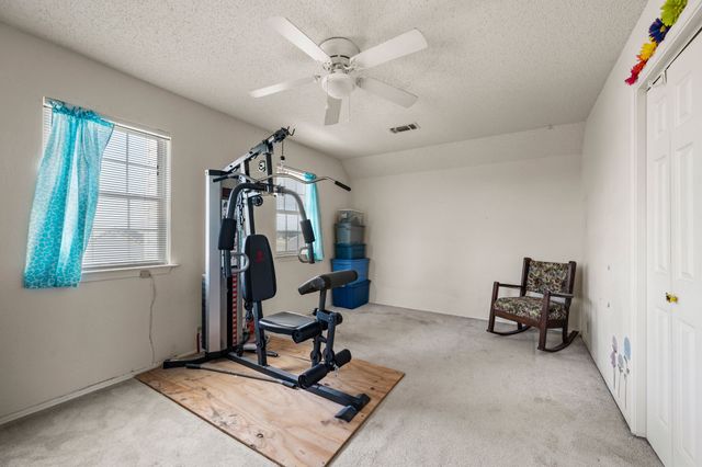 266 Old Chisholm Trail, Rhome, TX 76078