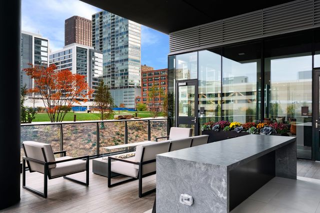 234 W Polk Street 3412, Chicago, IL 60607