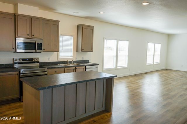 1296 N Ruby Road, Maricopa, AZ 85139