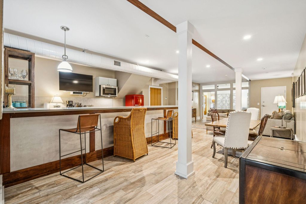 Image 29 of property listing at 241 E Bay Street, Charleston, SC 29401