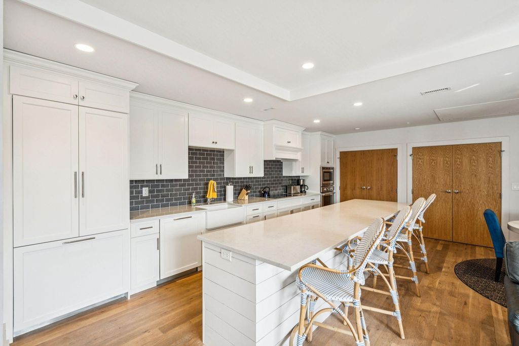 Image 53 of property listing at 241 E Bay Street, Charleston, SC 29401