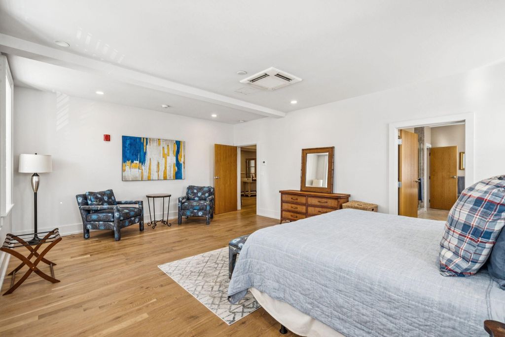 Image 74 of property listing at 241 E Bay Street, Charleston, SC 29401