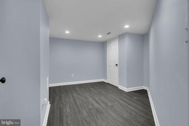 4621 HILLSIDE RD SE, Washington, DC 20019