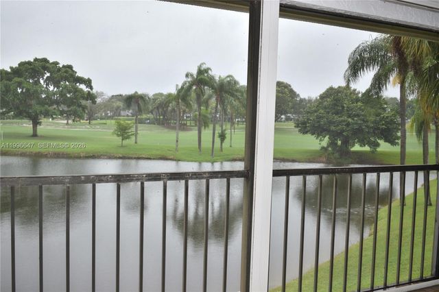 71 Eastgate Dr D, Boynton Beach, FL 33436
