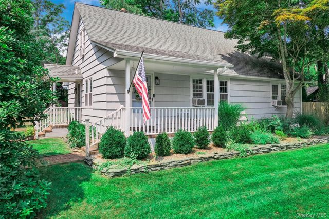 353 S Country Road, Brookhaven, NY 11719